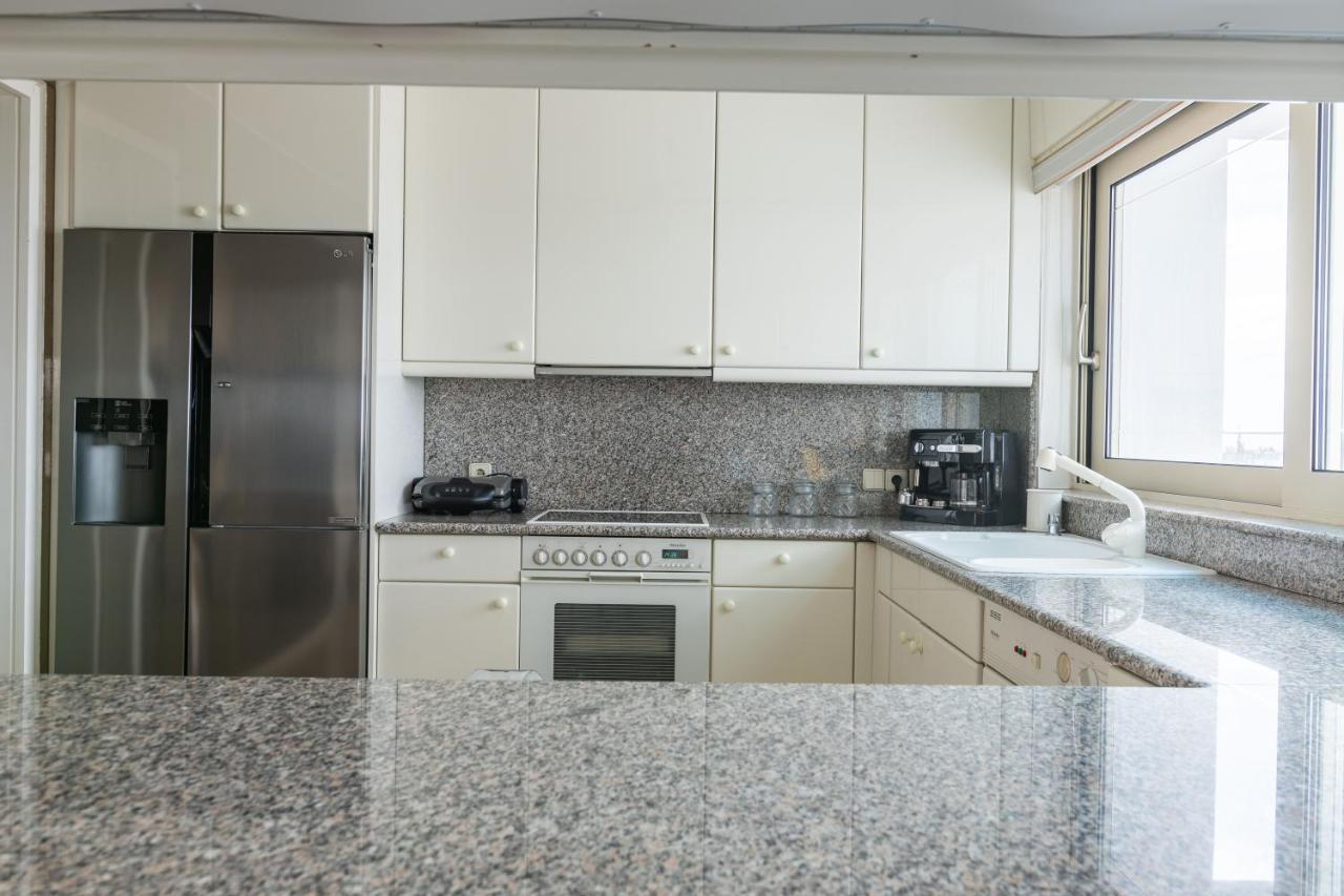 Sunlight House - Palatial Fully Equipped Apartment Near The Sea アテネ エクステリア 写真